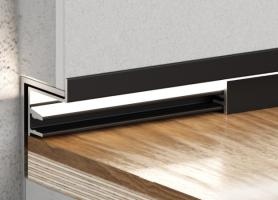 Теневой плинтус Ликорн для подсветки С-12.2.3 алюминий, черный 18х20х2050