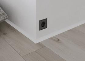 Микро плинтус Лайн Ликорн С-05.25.4 L-образный белый