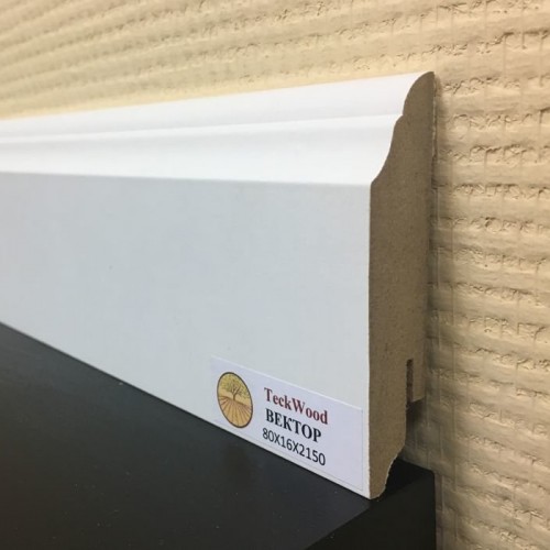 Плинтус МДФ ламинированный TeckWood белый Вектор фигурный матовый 2150×80×16